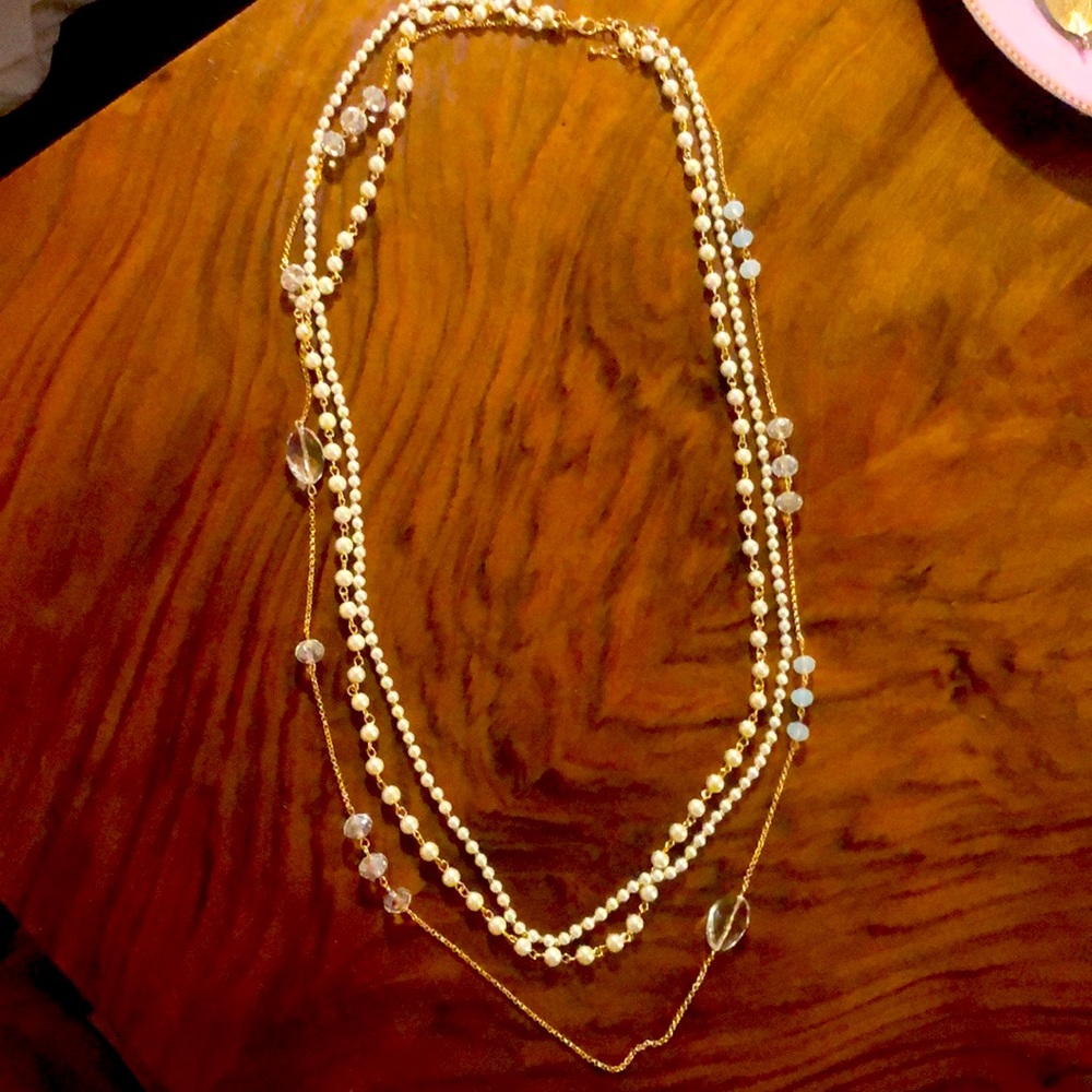 Elegant Gold Pearl Necklace